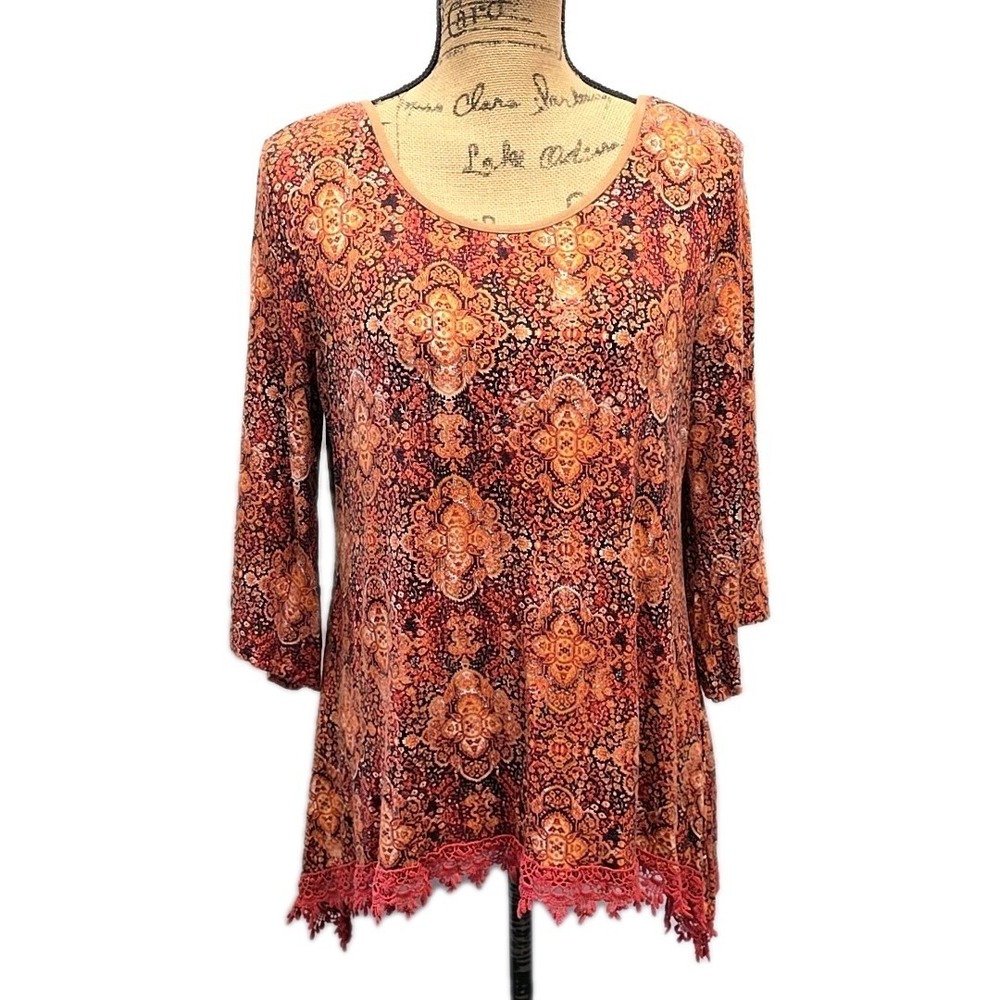 Tru‎ Self Boho Top Medallion Print Lace Hem Crisscross Back 3/4 Bell Sleeve sz M
